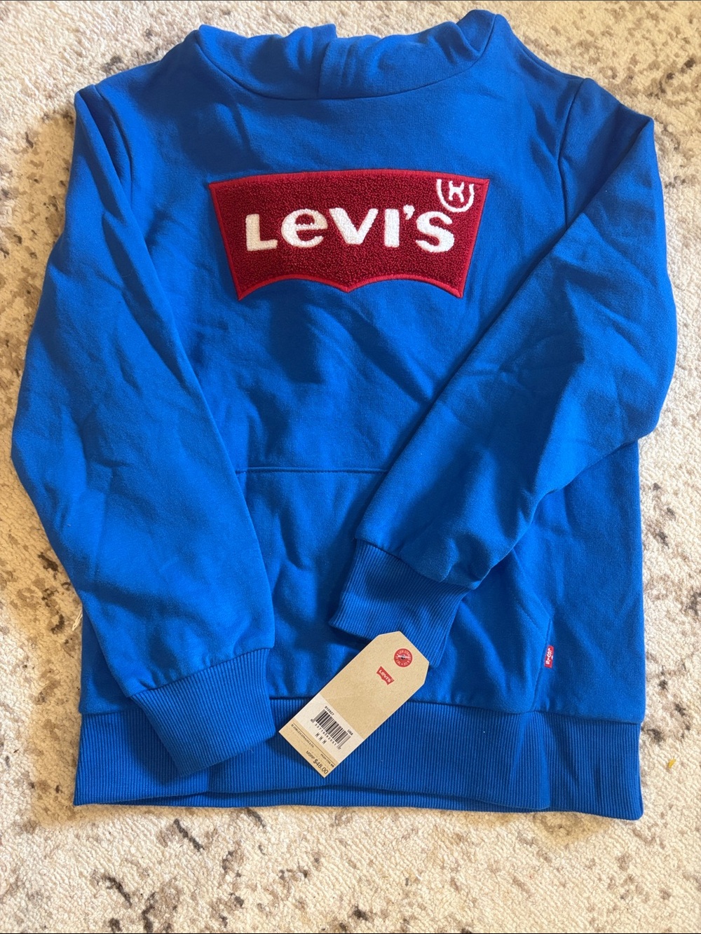 Levi's boys M Royal Blue Crewneck Sweatshirt with Red Logo